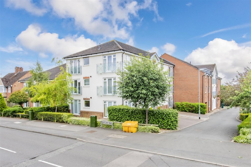 Images for Croyland Road, Wellingborough EAID:oscarjamesapi BID:6