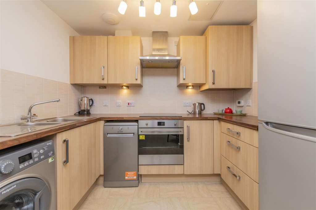 Images for Croyland Road, Wellingborough EAID:oscarjamesapi BID:6