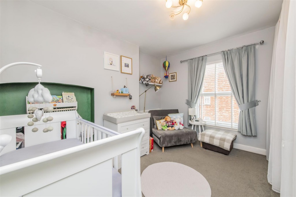 Images for Spencer Street, Burton Latimer EAID:oscarjamesapi BID:3