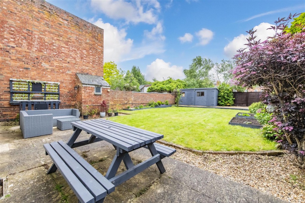 Images for Spencer Street, Burton Latimer EAID:oscarjamesapi BID:3