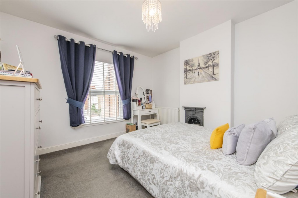 Images for Spencer Street, Burton Latimer EAID:oscarjamesapi BID:3