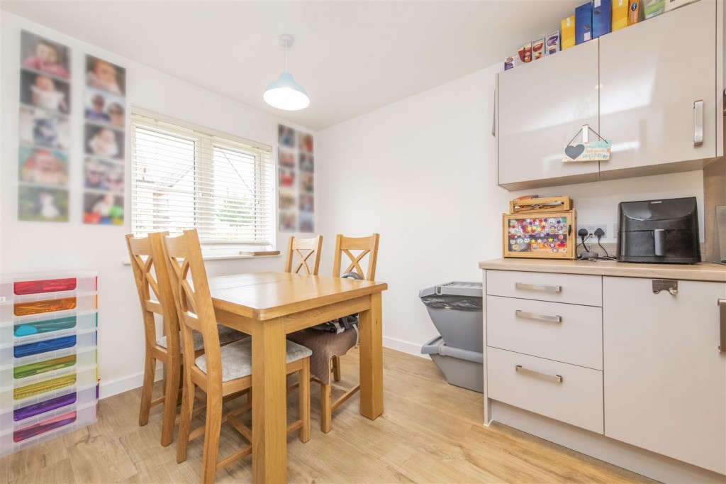 Images for Irthlingborough Road North, Wellingborough EAID:oscarjamesapi BID:6