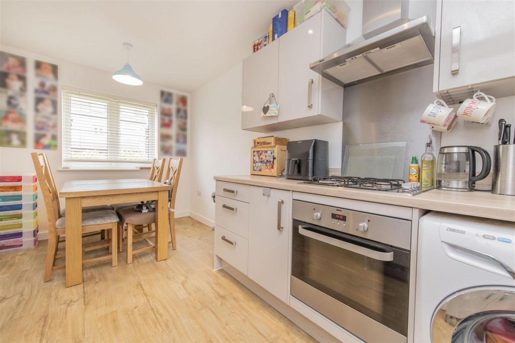 Images for Irthlingborough Road North, Wellingborough EAID:oscarjamesapi BID:6
