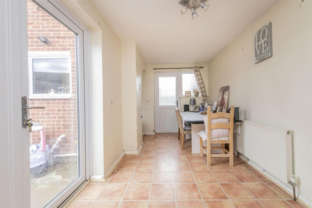 Images for Richmond Avenue, Kettering EAID:oscarjamesapi BID:2