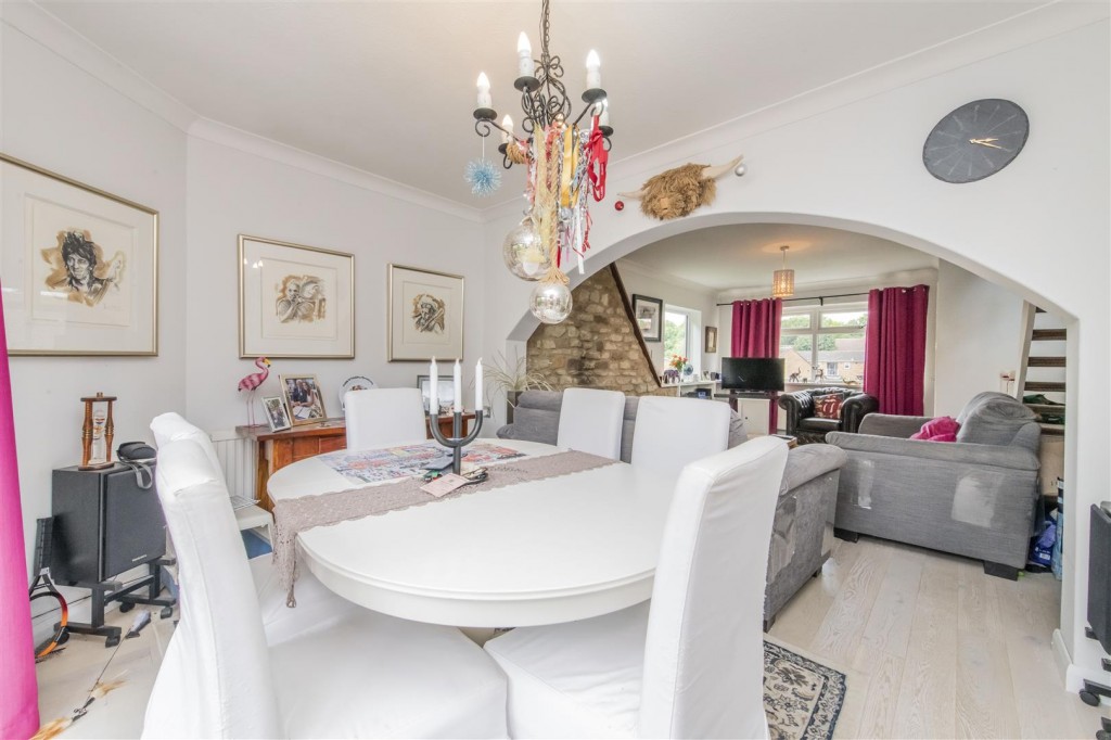 Images for Regent Street, Finedon EAID:oscarjamesapi BID:3