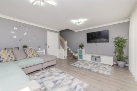 Images for Lapwing Close, Corby