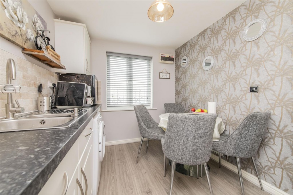 Images for Lapwing Close, Corby EAID:oscarjamesapi BID:4