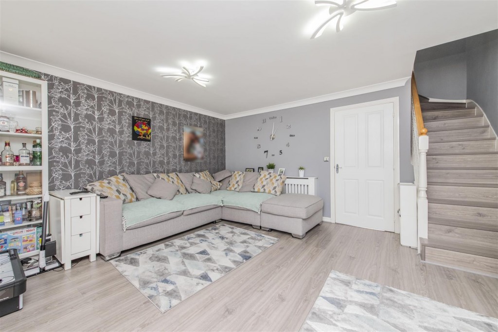 Images for Lapwing Close, Corby EAID:oscarjamesapi BID:4