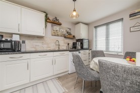 Images for Lapwing Close, Corby