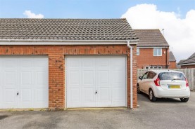 Images for Lapwing Close, Corby