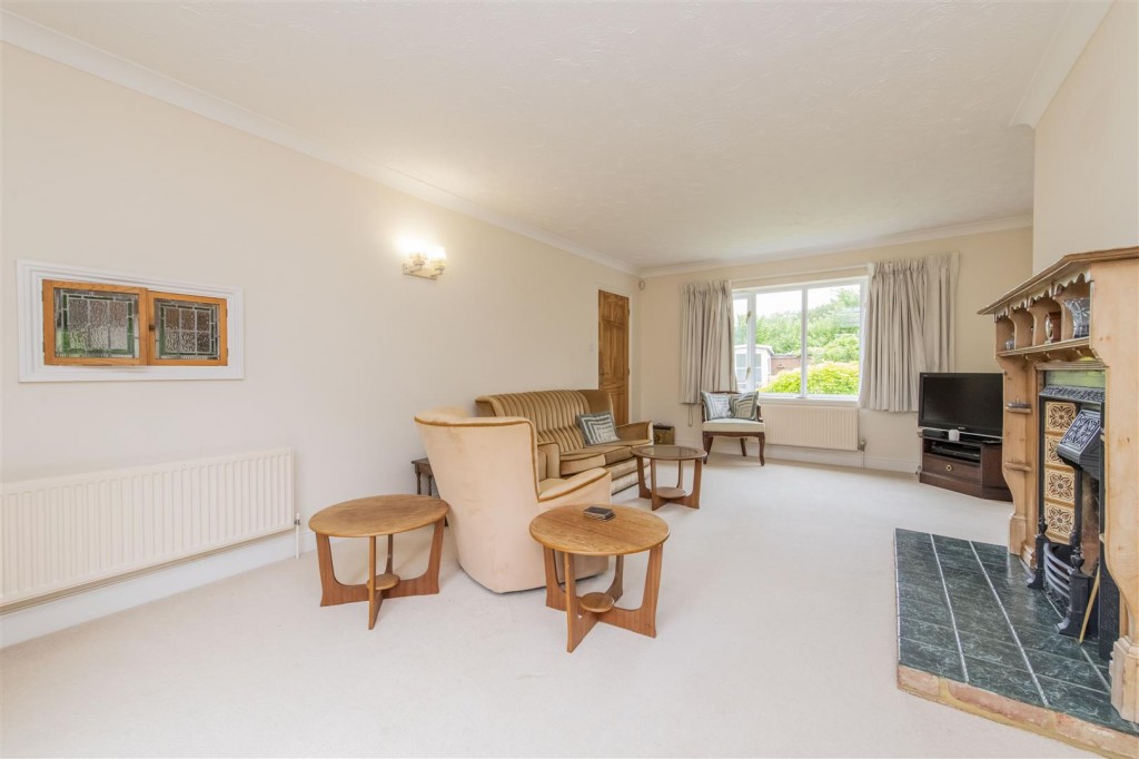 Images for Grafton Underwood, Kettering EAID:oscarjamesapi BID:2