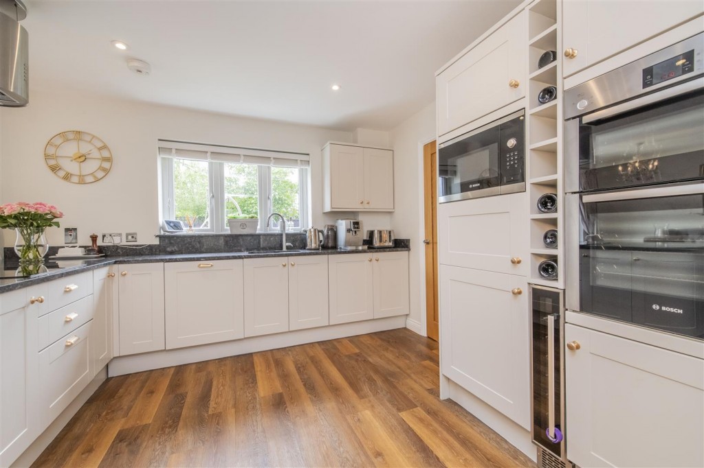 Images for Birley Close, Barton Seagrave EAID:oscarjamesapi BID:3