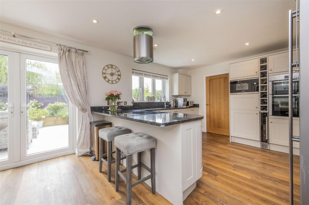 Images for Birley Close, Barton Seagrave EAID:oscarjamesapi BID:3