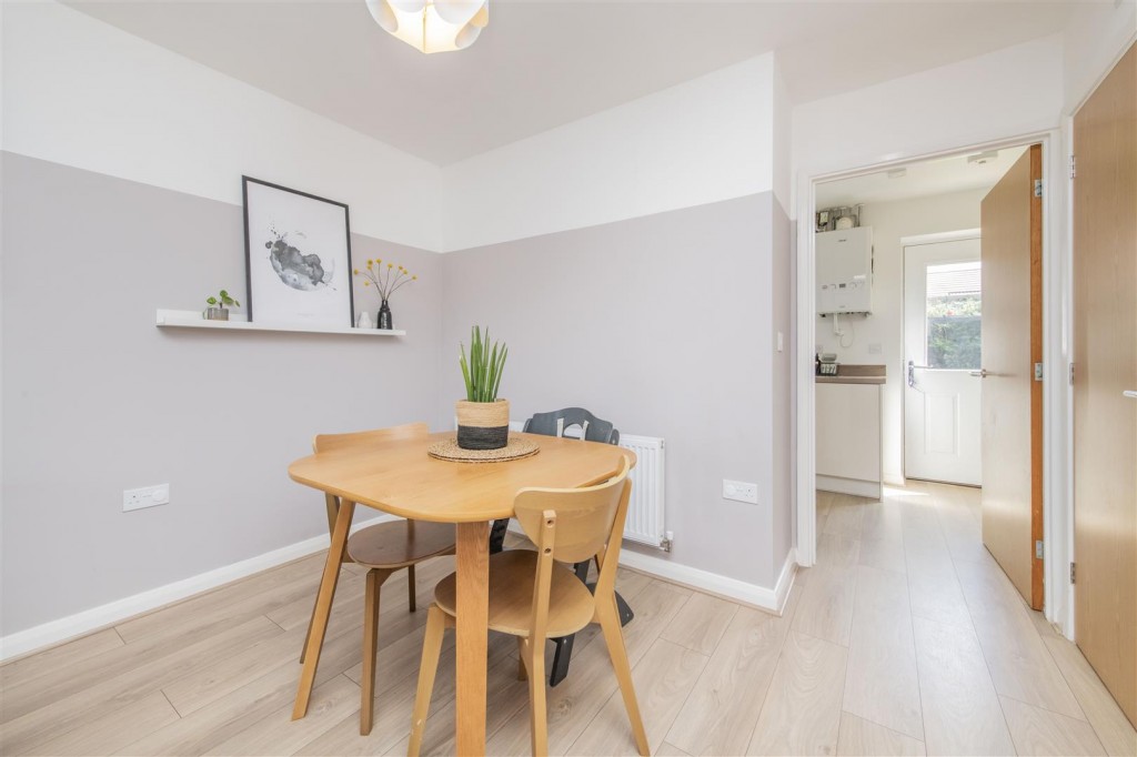 Images for Palmer Crescent, Burton Latimer EAID:oscarjamesapi BID:3
