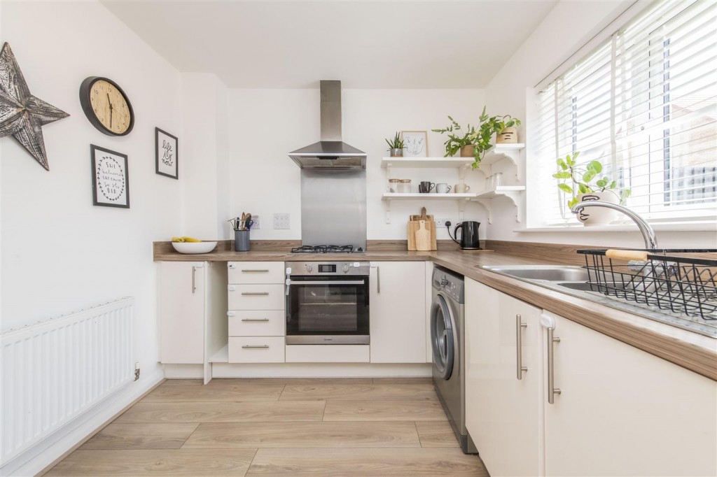 Images for Palmer Crescent, Burton Latimer EAID:oscarjamesapi BID:3