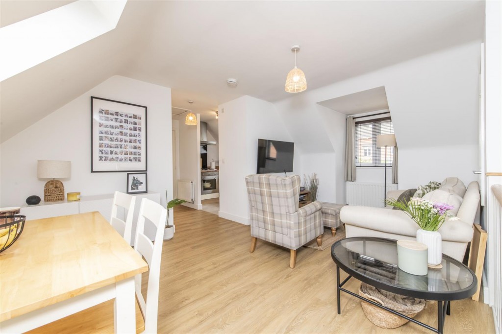 Images for Rowan Close, Desborough, Kettering EAID:oscarjamesapi BID:2