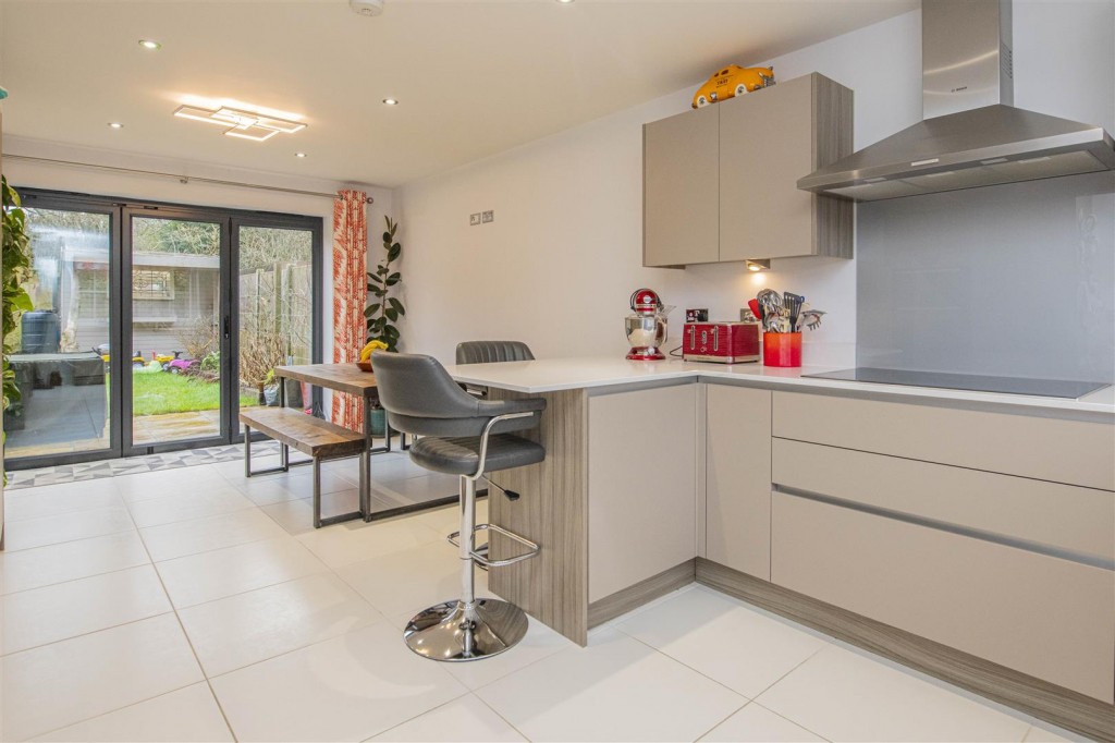 Images for Browns Meadow, Welford, Northampton EAID:oscarjamesapi BID:5