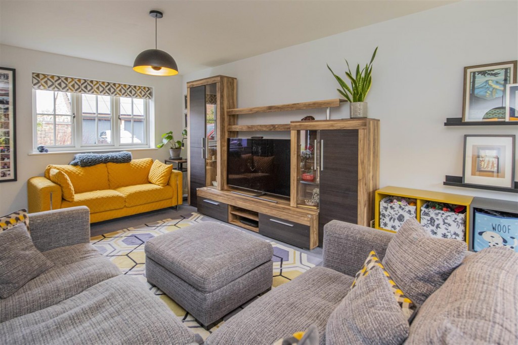 Images for Browns Meadow, Welford, Northampton EAID:oscarjamesapi BID:5