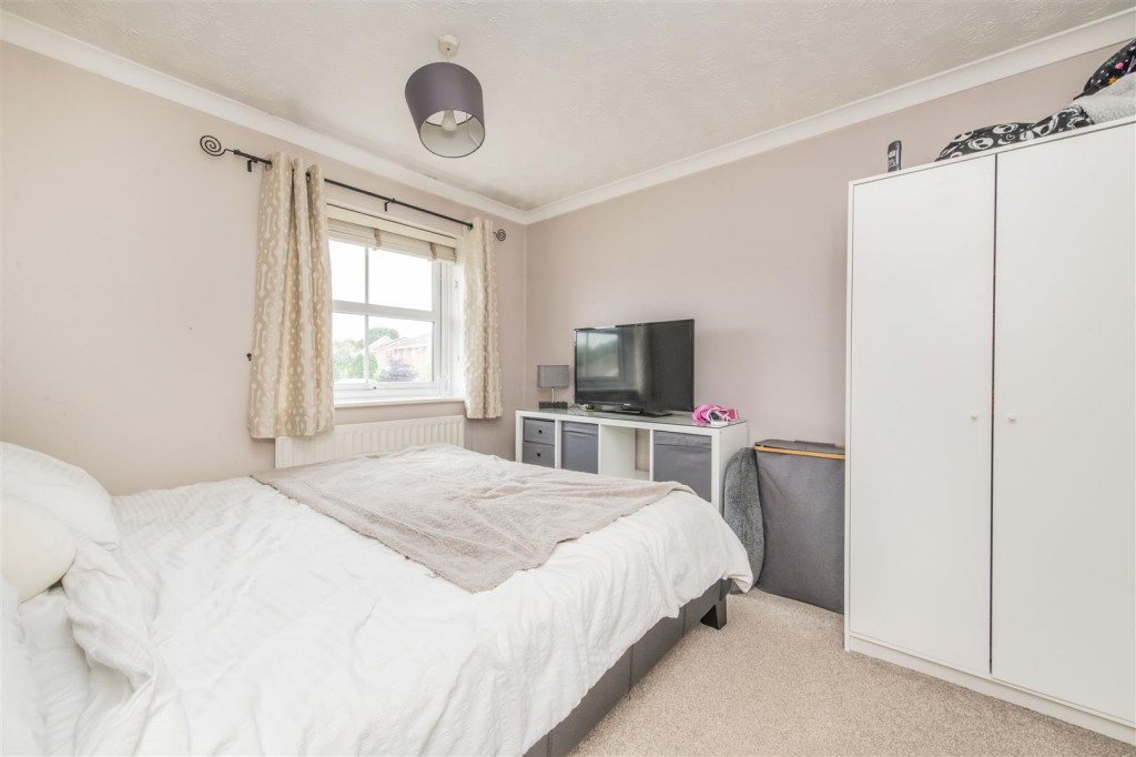 Images for Harwood Drive, Kettering EAID:oscarjamesapi BID:2
