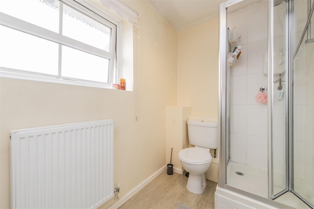 Images for Harwood Drive, Kettering EAID:oscarjamesapi BID:2