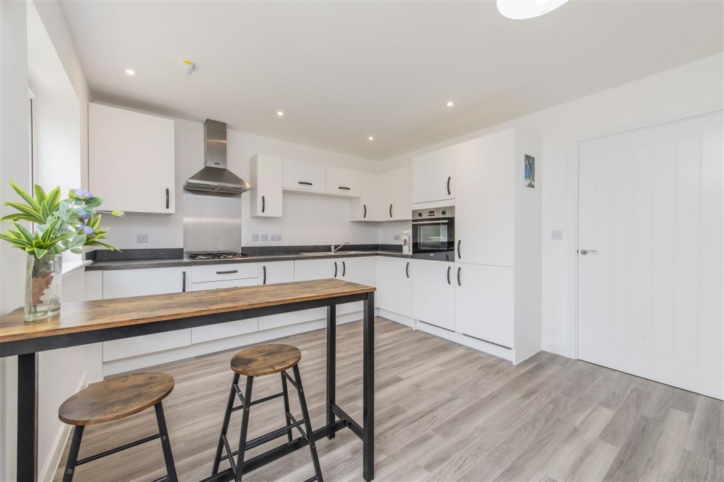 Images for Venus Avenue, Barton Seagrave EAID:oscarjamesapi BID:2