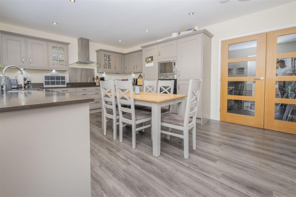 Images for Dene Close, Kettering EAID:oscarjamesapi BID:2