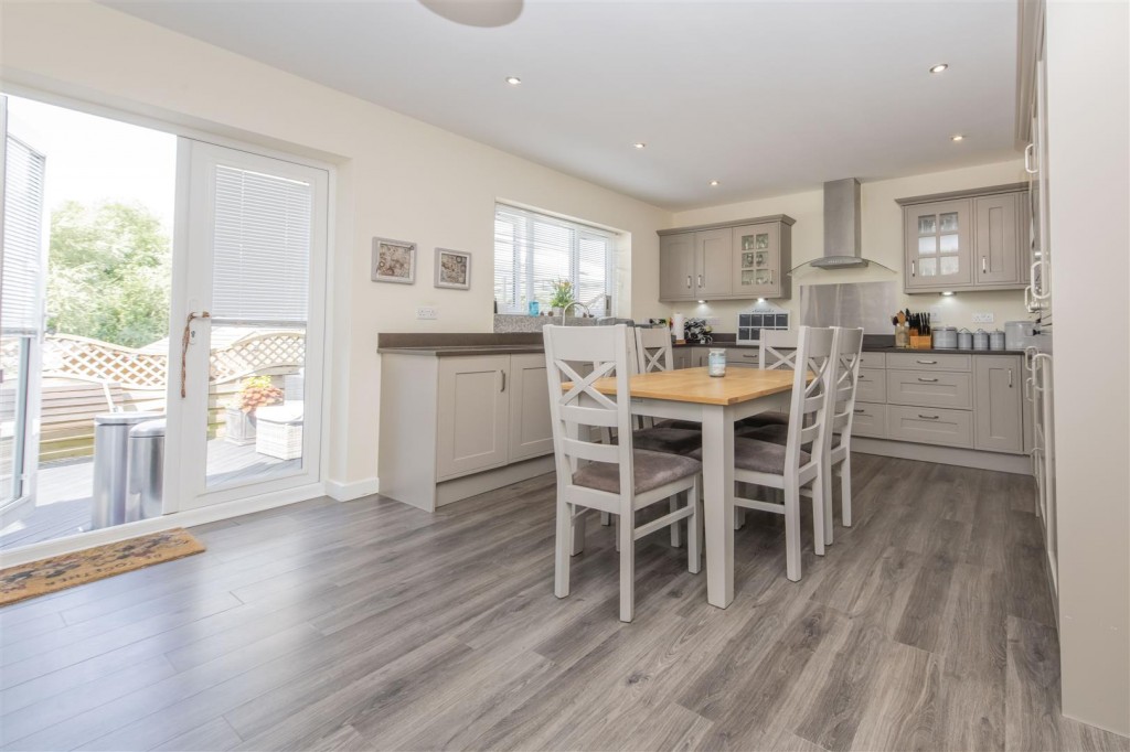 Images for Dene Close, Kettering EAID:oscarjamesapi BID:2