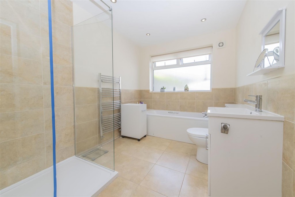 Images for Dene Close, Kettering EAID:oscarjamesapi BID:2