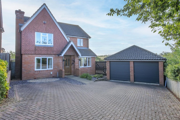 Sales and Lettings Estate Agents in Northamptonshire Oscar James