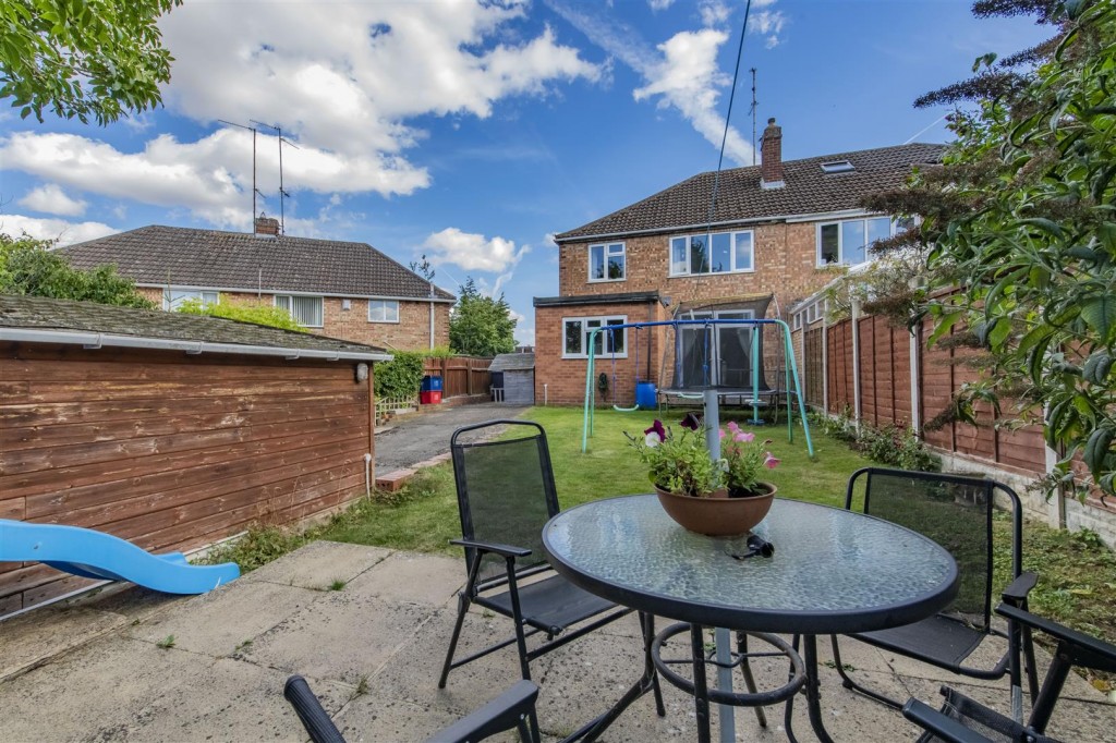 Images for Eastleigh Road, Kettering EAID:oscarjamesapi BID:2