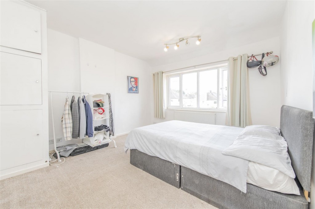 Images for Eastleigh Road, Kettering EAID:oscarjamesapi BID:2