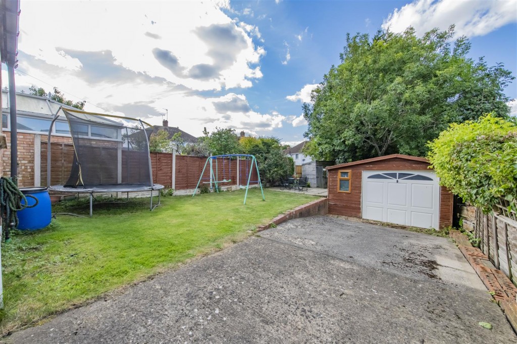 Images for Eastleigh Road, Kettering EAID:oscarjamesapi BID:2