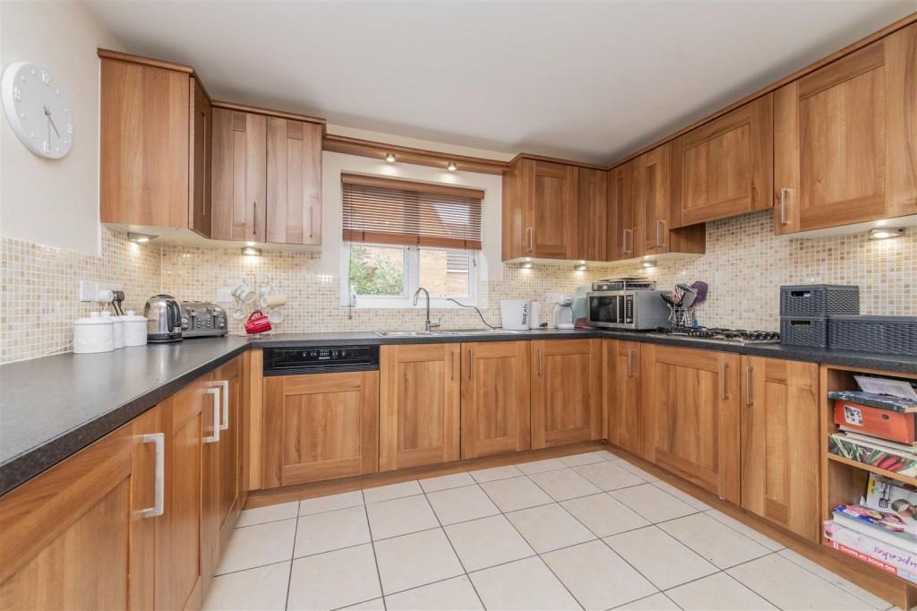 Images for Tailby Avenue, Kettering EAID:oscarjamesapi BID:2