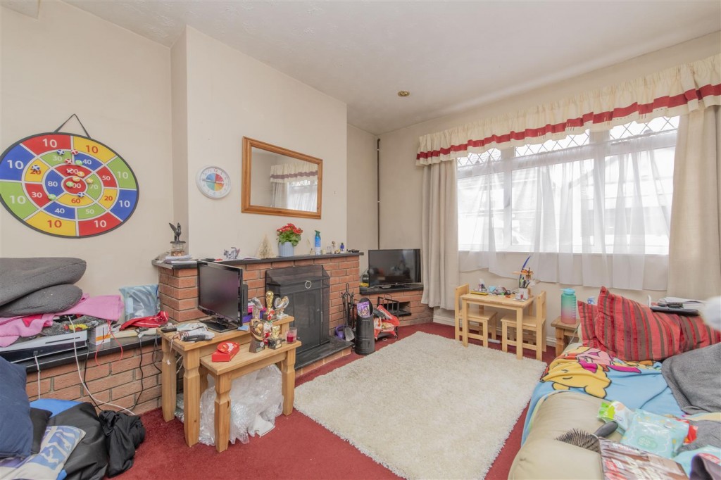 Images for Durban Road, Kettering EAID:oscarjamesapi BID:2