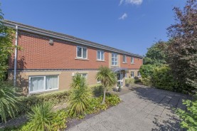Images for Cole Court, Reservoir Road, Kettering