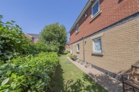 Images for Cole Court, Reservoir Road, Kettering