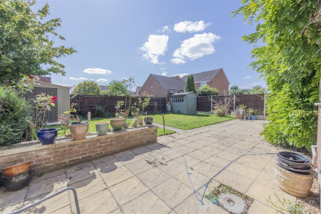 Images for Barth Close, Great Oakley, Corby EAID:oscarjamesapi BID:4