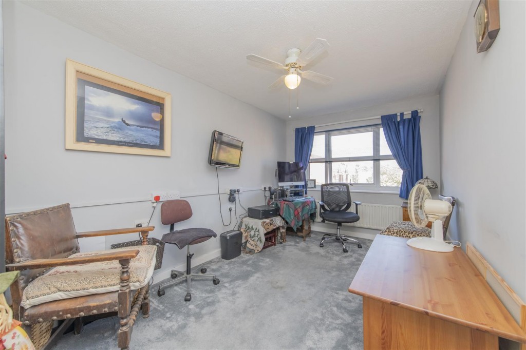 Images for Barth Close, Great Oakley, Corby EAID:oscarjamesapi BID:4