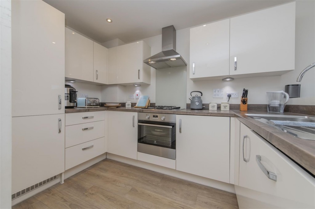 Images for Grimsthorpe Avenue, Barton Seagrave, Kettering EAID:oscarjamesapi BID:2