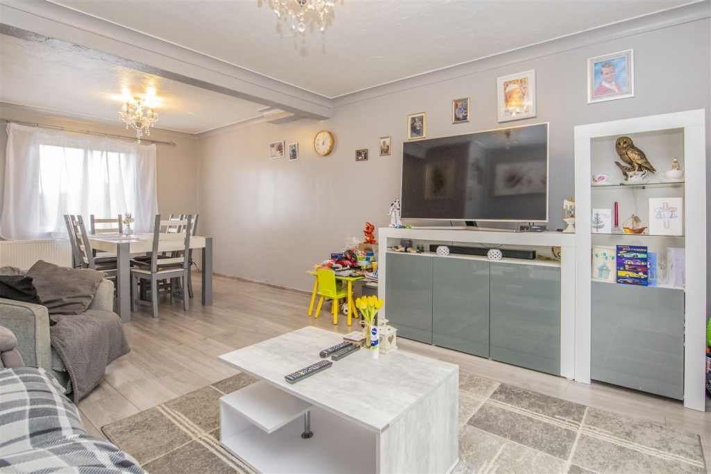 Images for Stephenson Way, Corby EAID:oscarjamesapi BID:4
