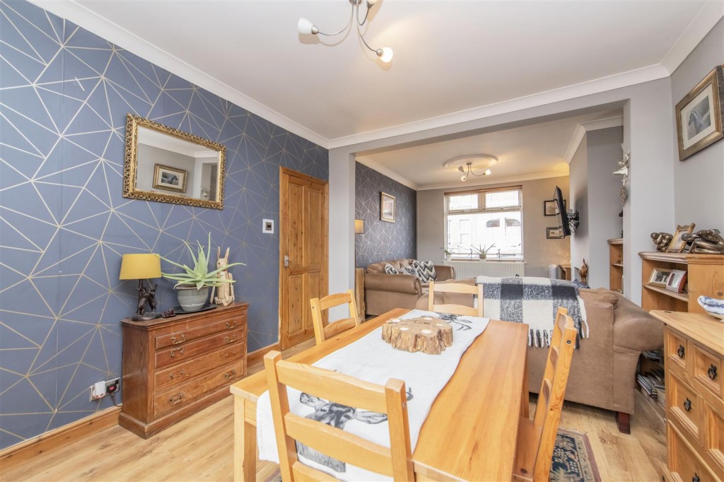 Images for Lindsay Street, Kettering EAID:oscarjamesapi BID:2