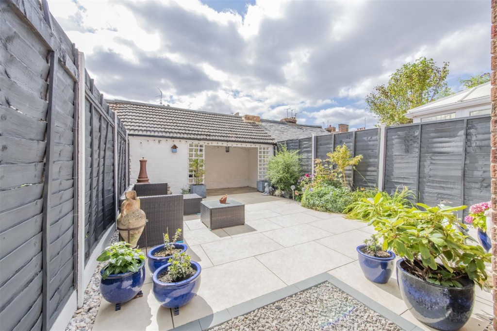 Images for Lindsay Street, Kettering EAID:oscarjamesapi BID:2