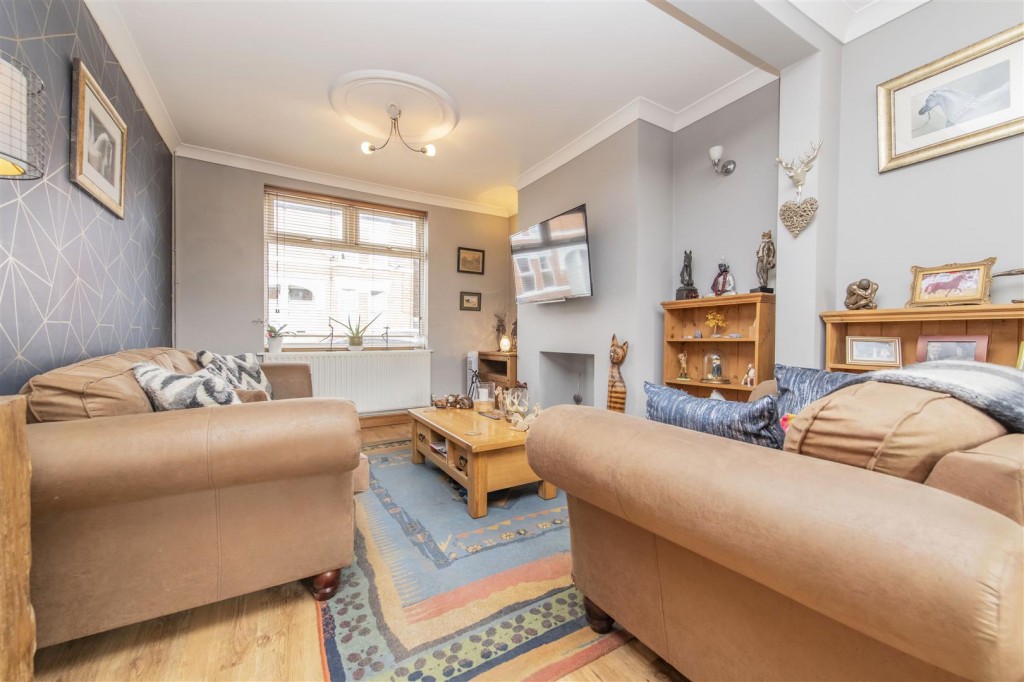 Images for Lindsay Street, Kettering EAID:oscarjamesapi BID:2