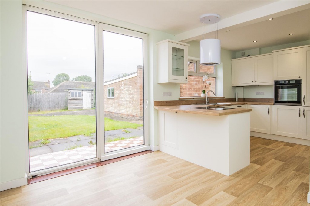 Images for Ridgeway, Wellingborough EAID:oscarjamesapi BID:6