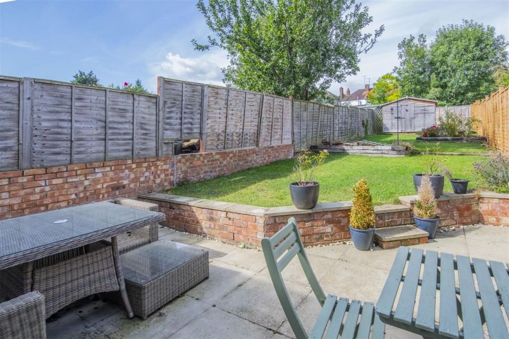 Images for Silverwood Road, Kettering EAID:oscarjamesapi BID:2