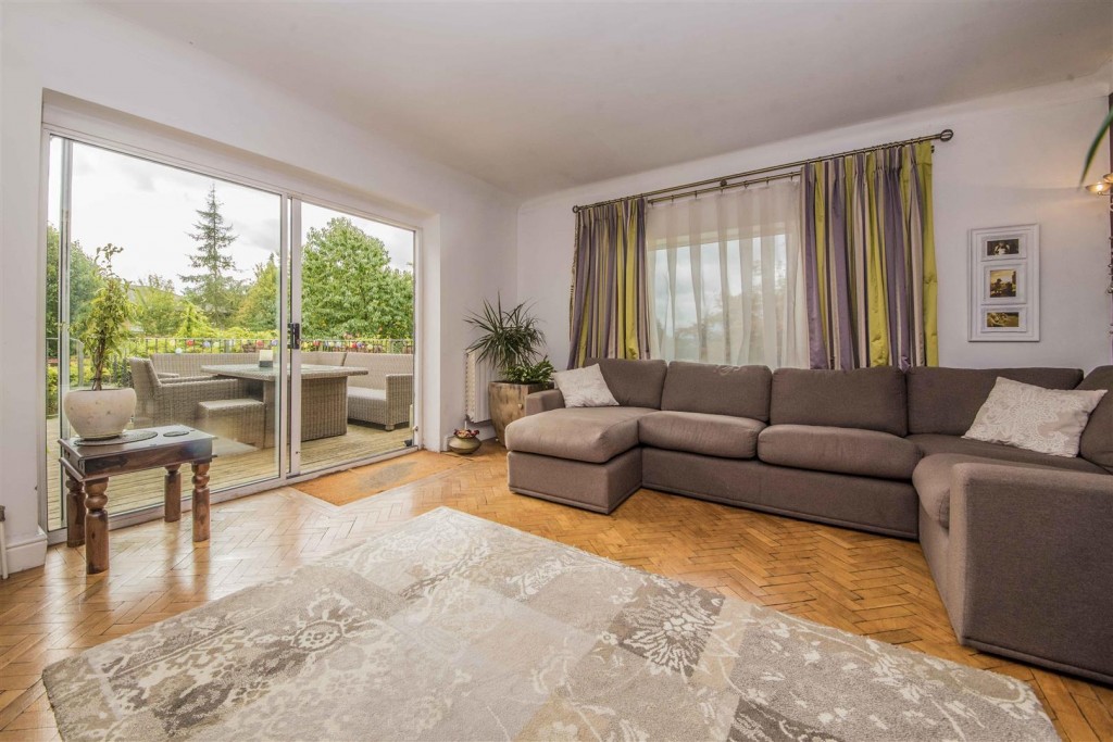 Images for Headlands, Kettering EAID:oscarjamesapi BID:2