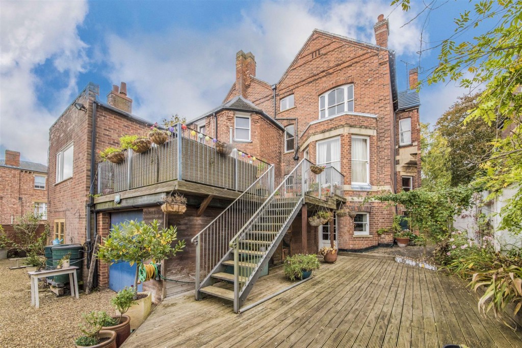 Images for Headlands, Kettering EAID:oscarjamesapi BID:2