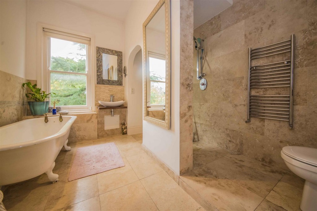 Images for Headlands, Kettering EAID:oscarjamesapi BID:2