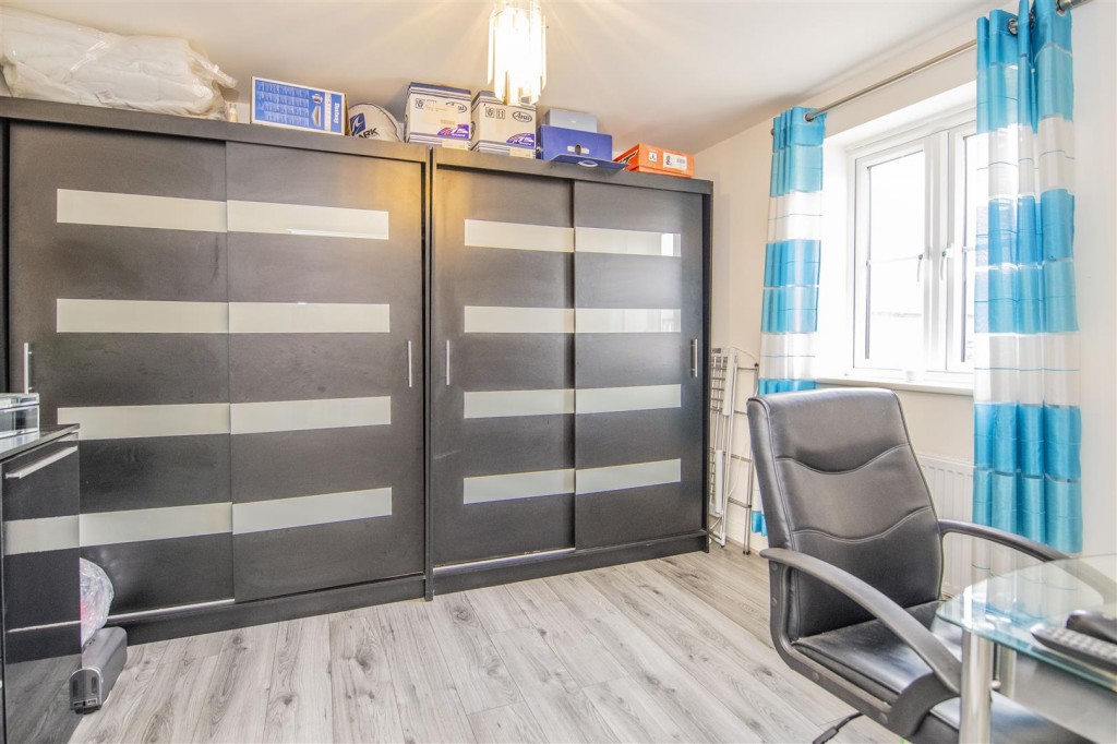 Images for Harvest Road, Market Harborough EAID:oscarjamesapi BID:5
