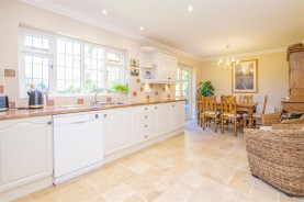 Images for Crane Close, Little Cransley, Kettering